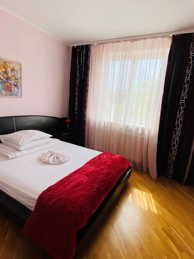 Guest House At Lesya Ukrainka Трускавец Екстериор снимка
